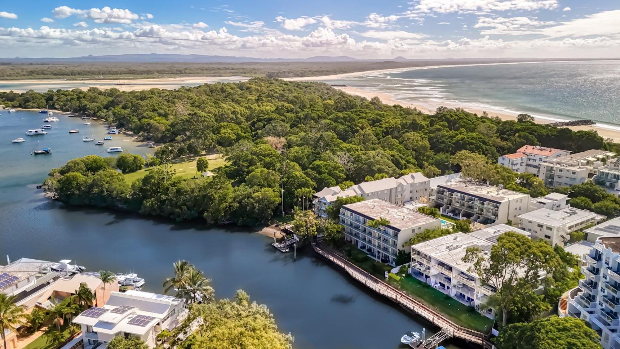 Aparthotel Jacaranda Noosa Extérieur photo